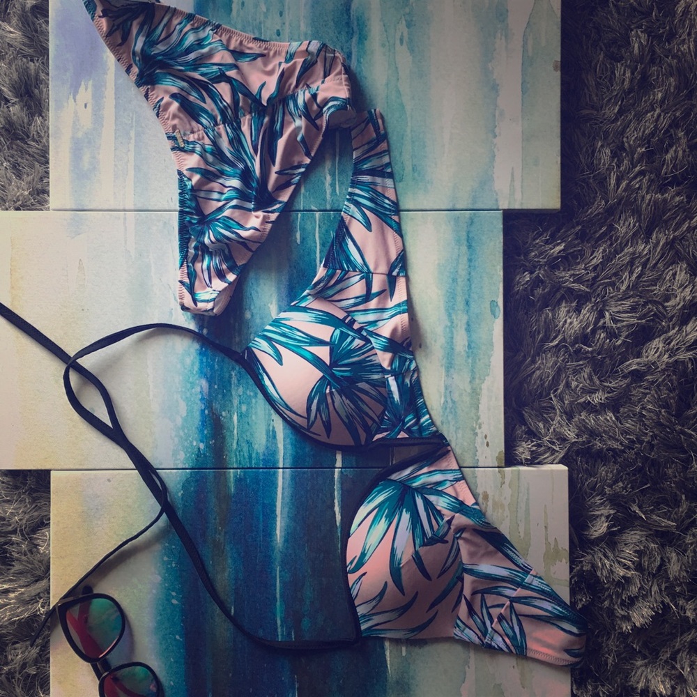 Victoria Secret Palm Print Bikini PINK